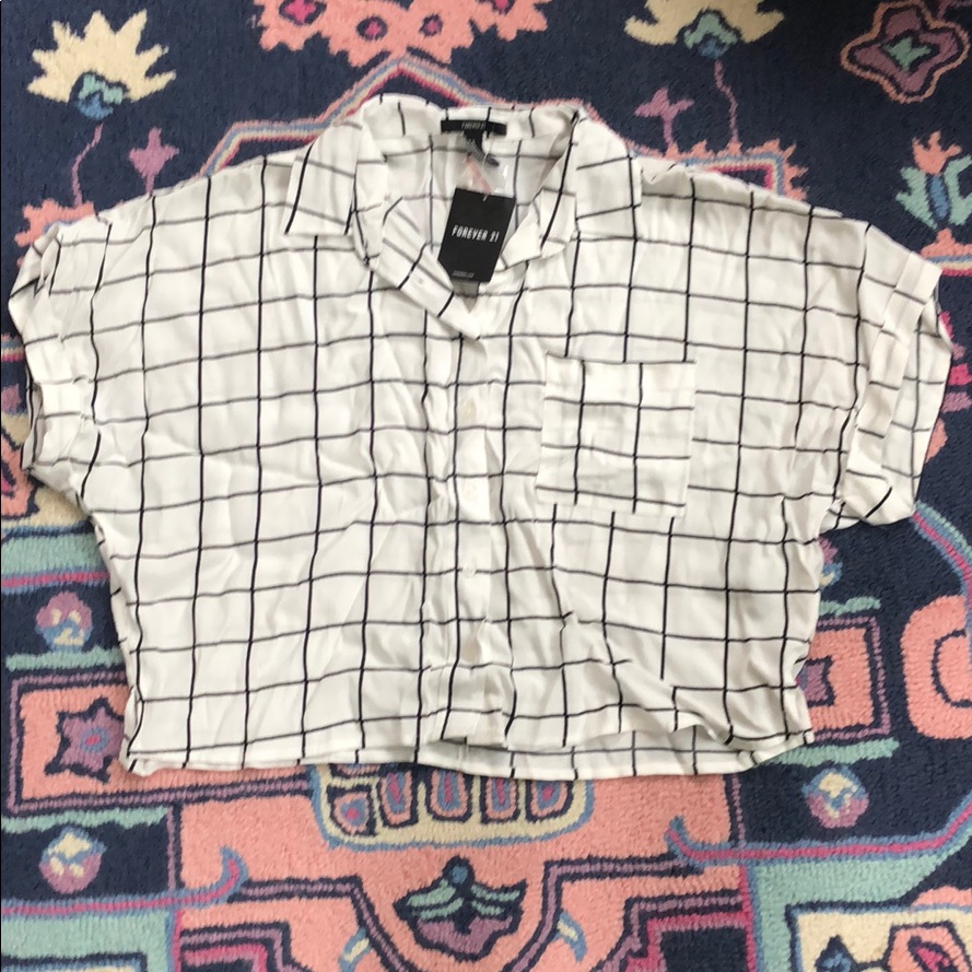 Button Down Crop